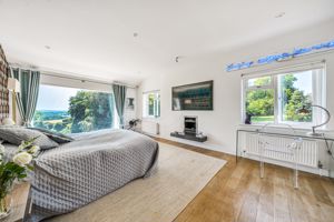 Photo 24- click for photo gallery